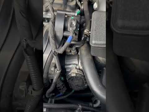 Replacing the battery in a 2019 Hyundai Sonata #mechanic #icanfixit!!! #icanfix #batteryreplacement