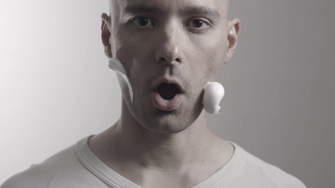 Je crois entendre encore