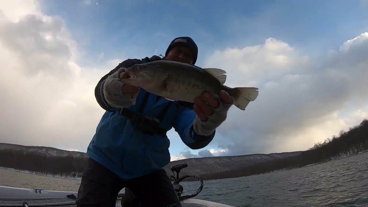Raystown Lake March Blizzard Bass Fishing! YouTube