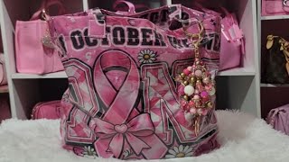 What's In My Bag 🎀 #pinkfordjking