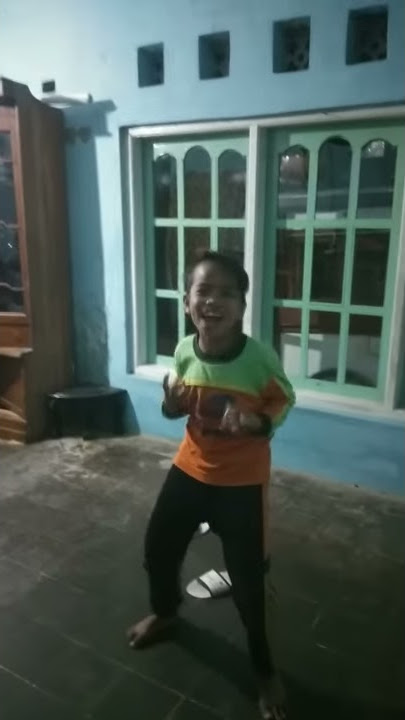 Video lucu Tetew