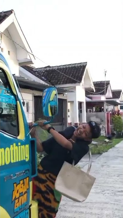 Story'wa truk dek keisha dan bayi tabung