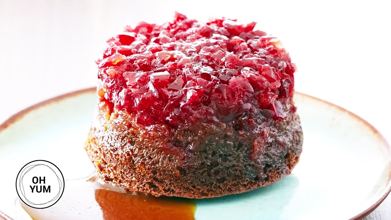 Professional Baker Teaches You How To Make GINGERBREAD CAKE!