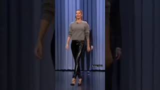 Famous Gisele bündchen teaching jimmy how to walk like supermodel 🔥#giselebündchen #shorts Wealth