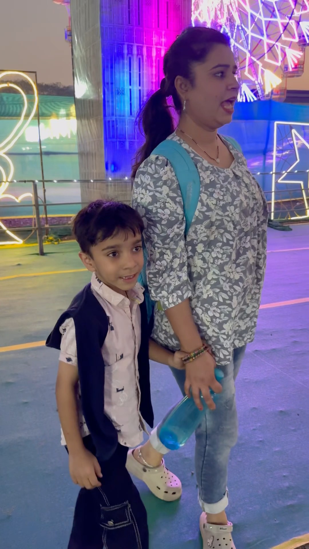 Duggu ki tarah kis kis ko aeroplane me baithna hai ☺️? #shorts