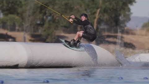 Hyperlite Wishbone 2021 Wakeboard | King of Watersports