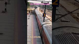 Long Passenger train ll Junction station #train #indianrailways #shorts #ytshorts @worldofsandip