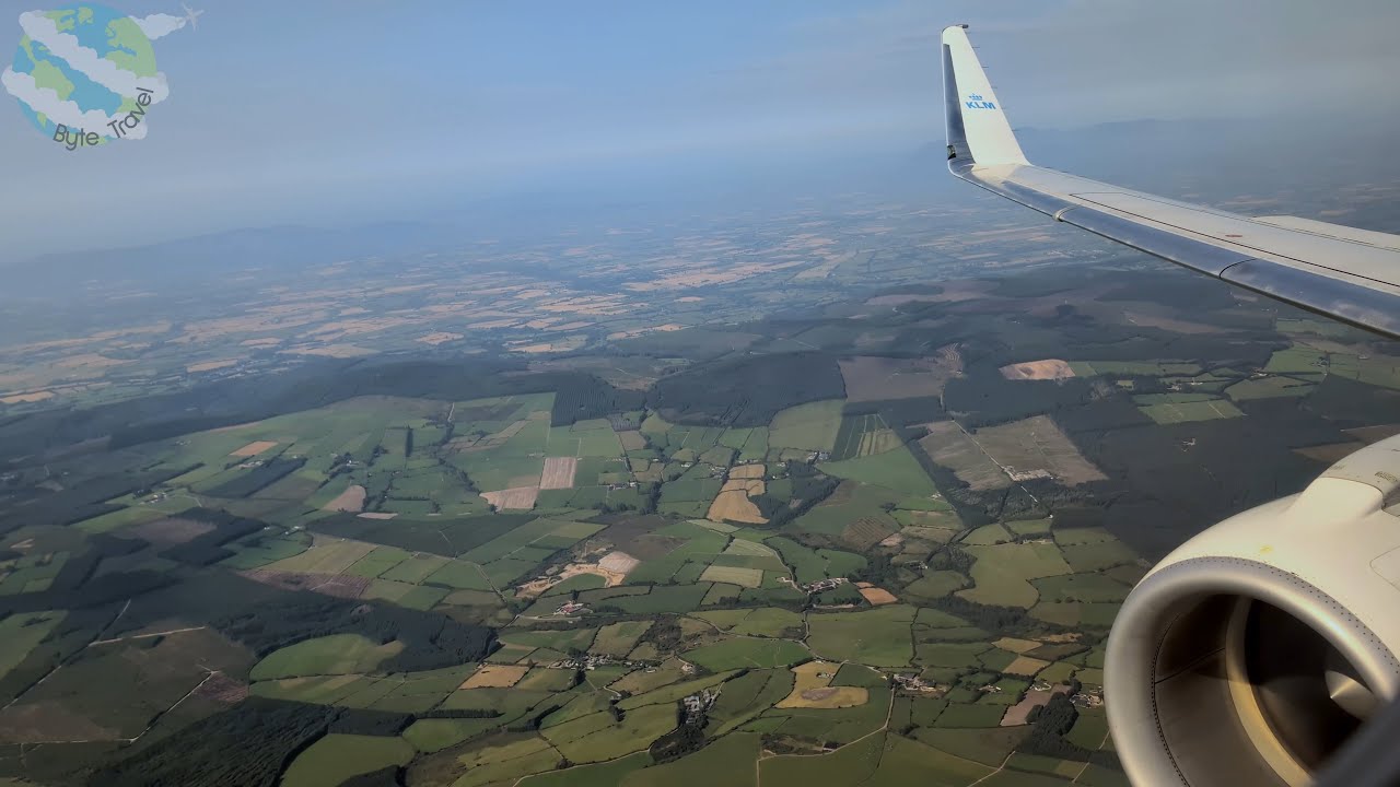 KLM Embraer 175 Summer Afternoon Landing at Cork | Beautiful Green Fields