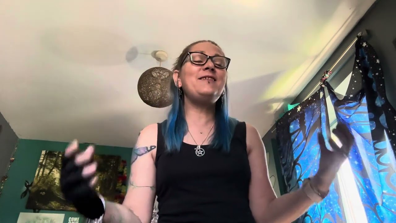 Breathe with me (singalong) Lindsey Stirling and Lacey Sturm