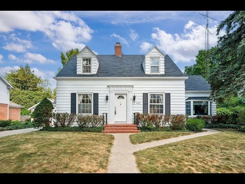 227 N Sunnybank Road, Saint Joseph, MI home video tour