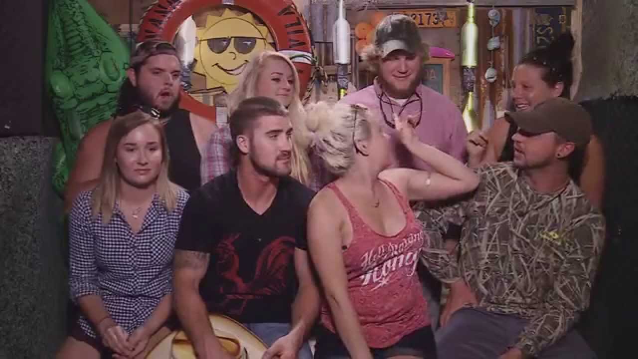 CMT's Party Down South 2 - Bubble Pop - YouTube