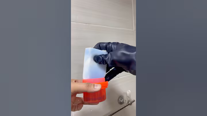 화장실 '이것' 묻혀서 닦으니 시원하게 청소됩니다  #살림초보 #살림 #살림꿀팁 #욕실청소 #화장실청소 #욕실