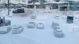 Snowstorm in Saskatoon Saskatchewan, Blizzard severe winter snowfall Canada 8 Nov 2020