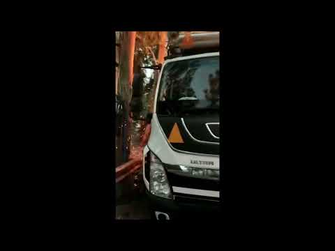 Coal-laden truck caught fire, truck turned into a fireball