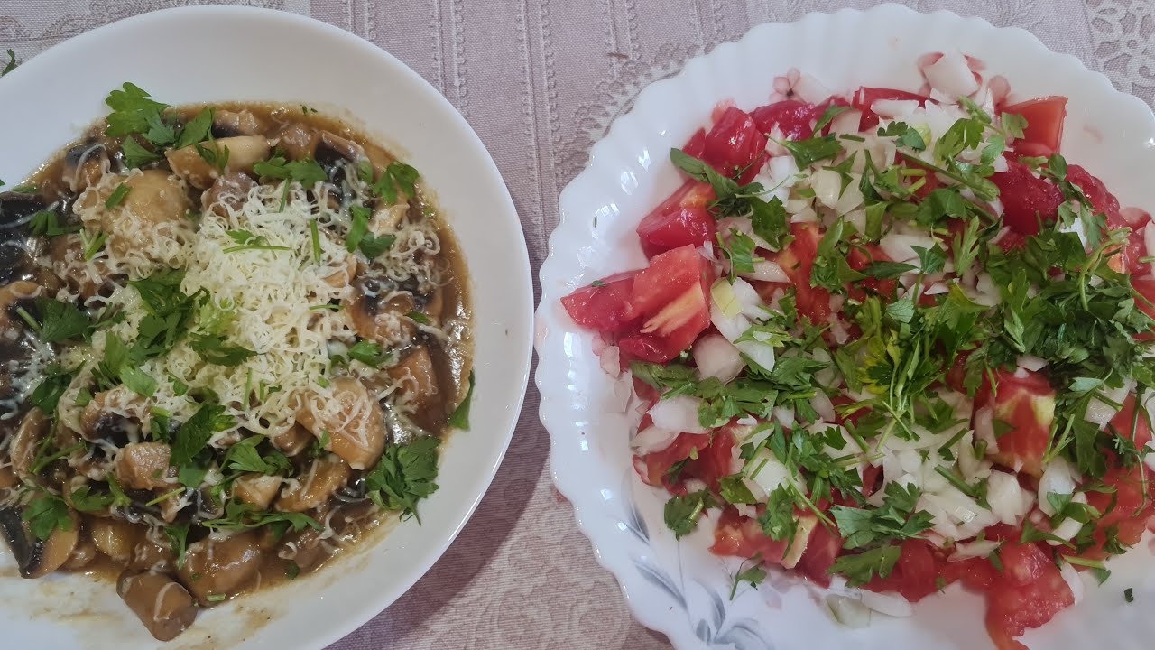 ГЪБИ С МАСЛО И КАШКАВАЛ. 🍛