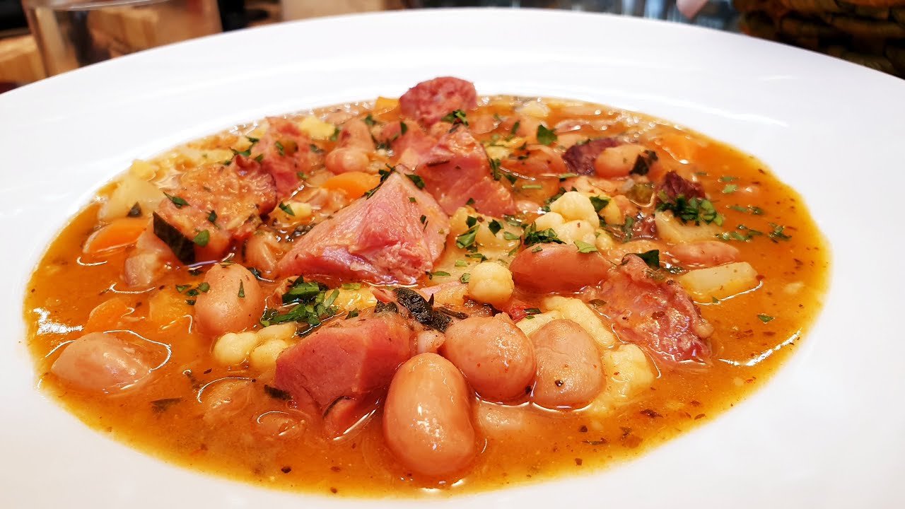 Füstölt csülkös bableves Száraz rántás és Csipetke recept 👍👌🍖🧄🧅🥩🥕🥬  