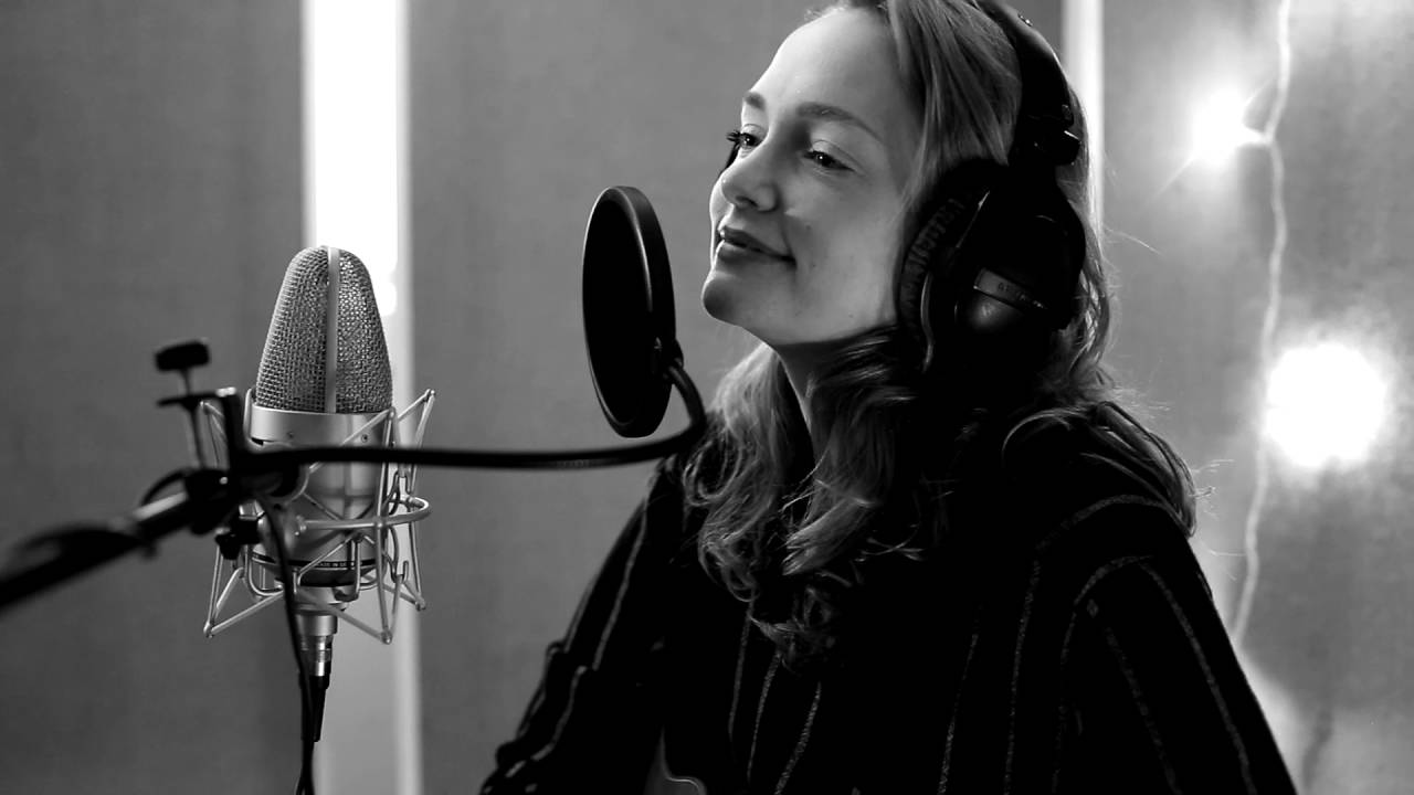 Lena Geue - Mad Girl, I'm a Woman