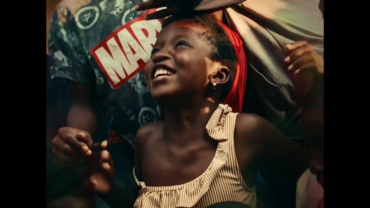 AMEKA ZRAI  X  @loiseaurare8g  -LA SANTÉ (OFFICIAL MUSIC VIDÉO )