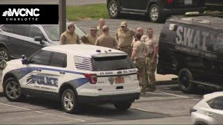 2 deputies shot, Boone neighborhood evacuated due to barricade situation