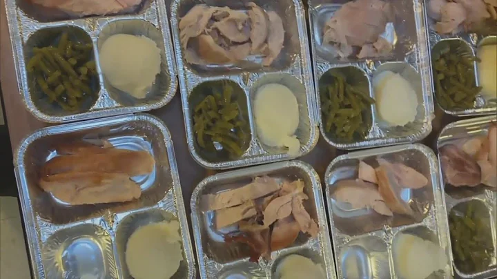 Salvation Army Volunteers Deliver Thanksgiving Meals This Holiday