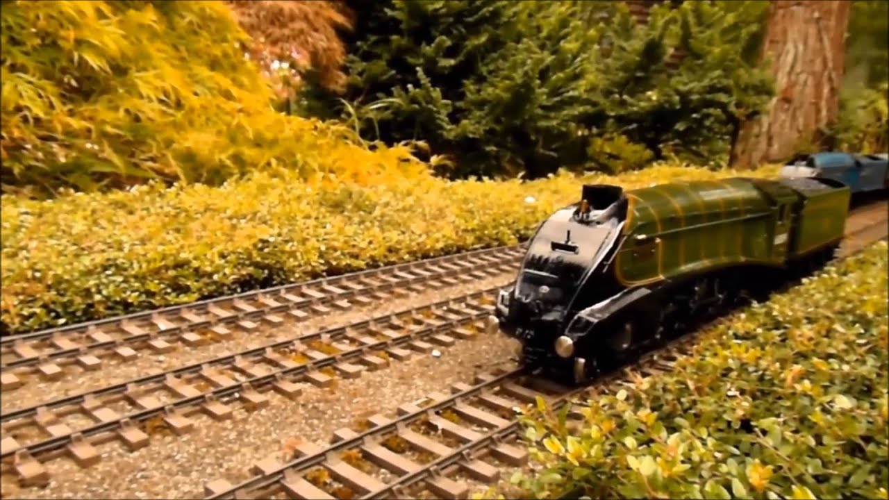 Gauge 1 trains in 2014 (part 1 of 3) - YouTube