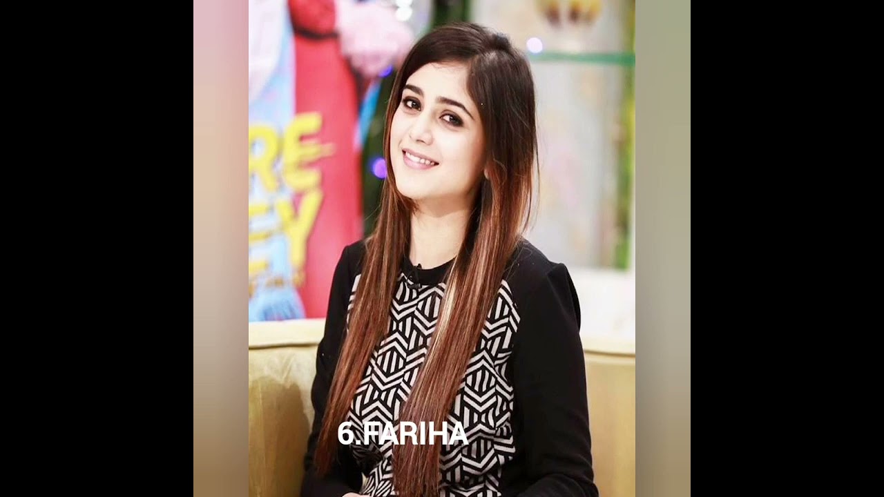 Top 10 beautiful Female Singer in Pakistan