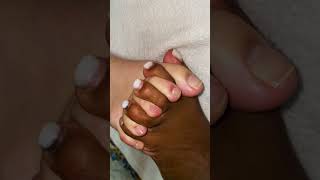 Interlocked Toes Foot Connection Moment