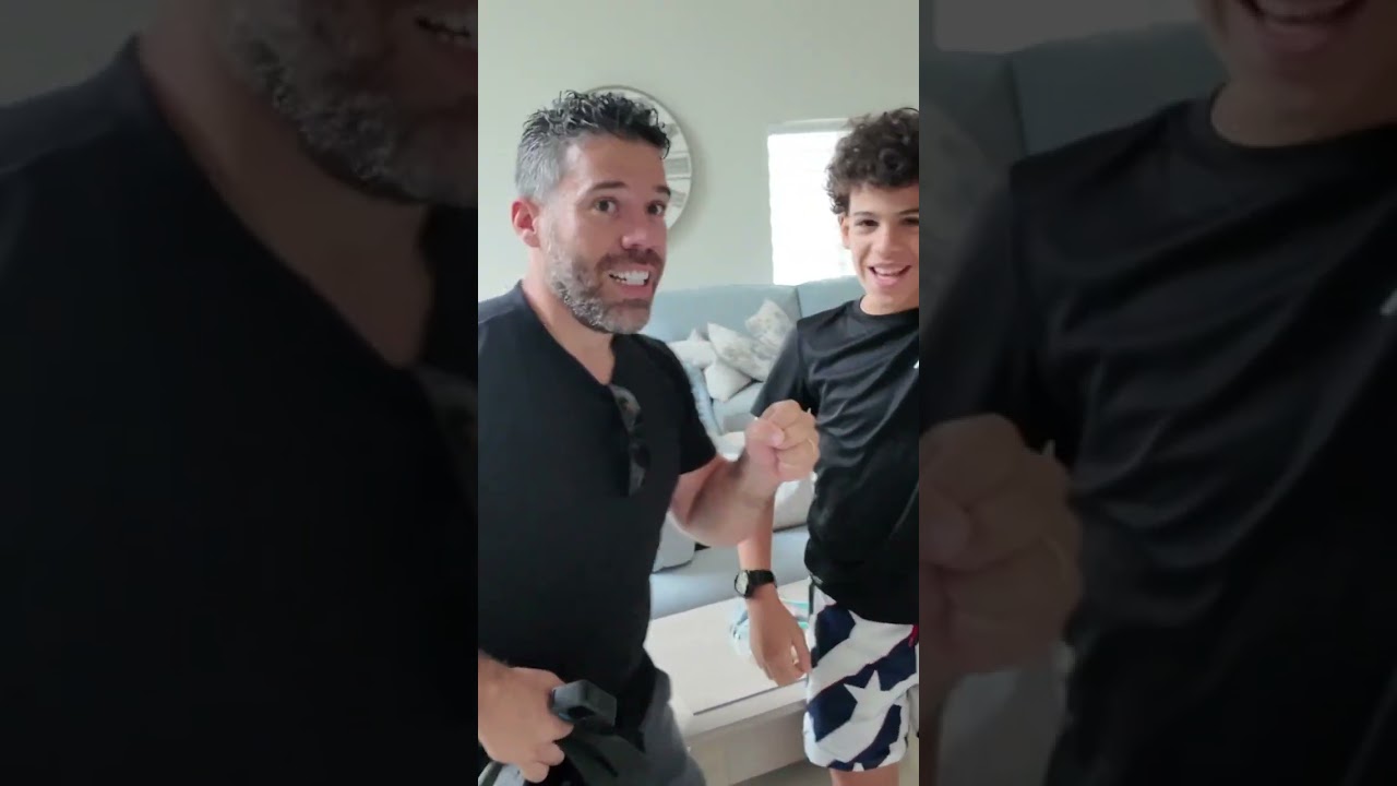 Si no hacemos lo que dice mamá pues no vamos! 😱