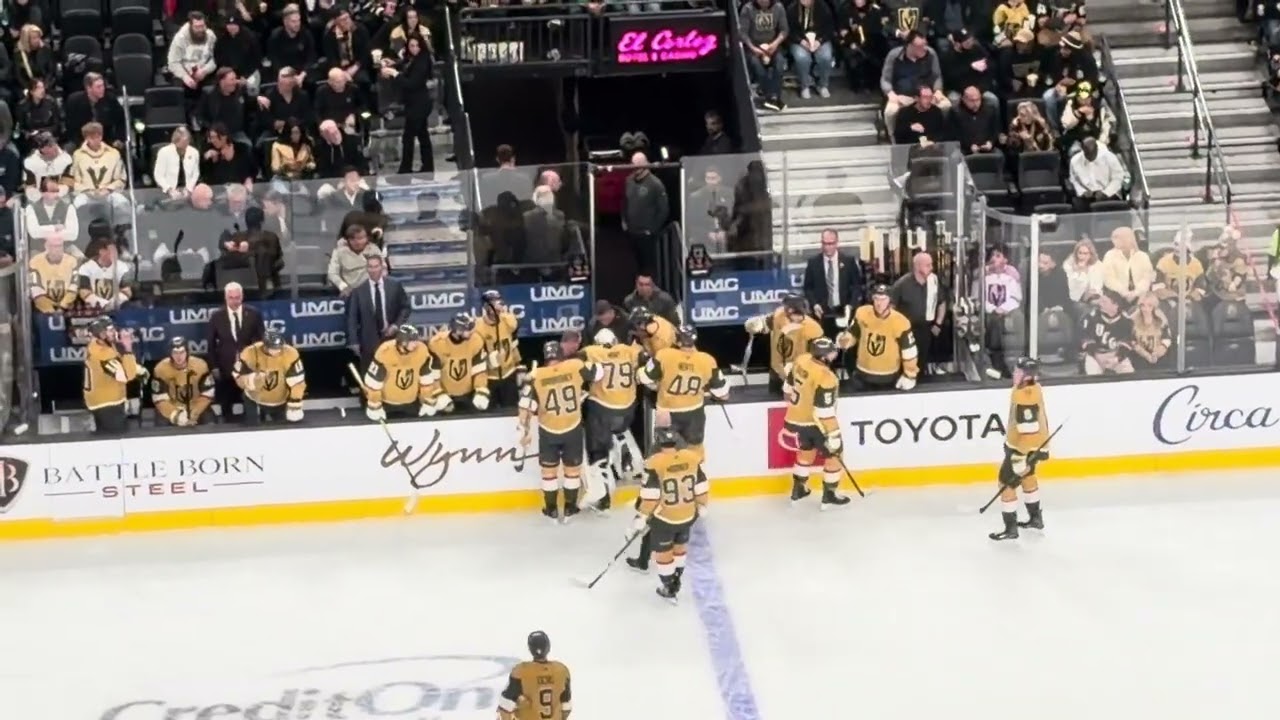 Carter Hart Injured, Needs Assistance After Allowing Goal vs. Blue Jackets