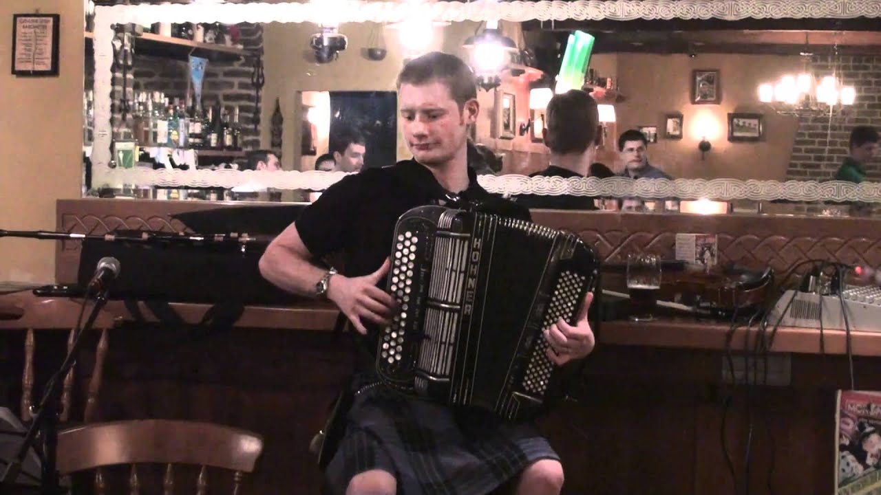 Грэм Маккей в Джонни Грин Паб