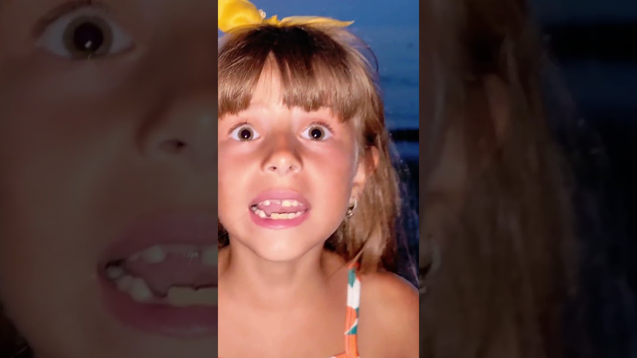 SCAPPIAMO DA UN LEONE IN SPIAGGIA CHE CI INSEGUE! #shortvideo #shorts #capitandadeaurora