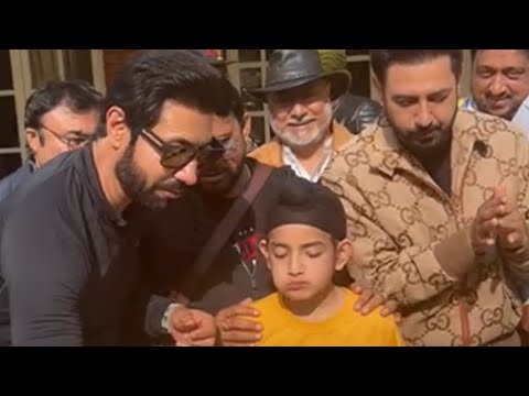 Shinda Grewal's Birthday Celebration on the set of "Carry on Jatta 3"
