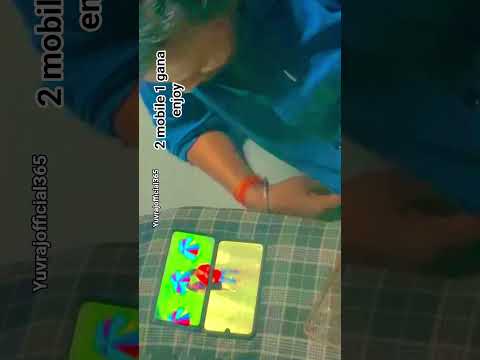 #video #enjoying 2 mobile 1 song 😀😄🥰