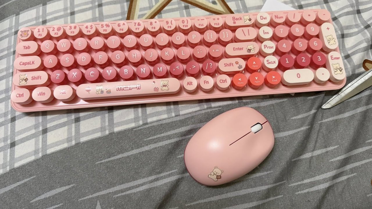 Unboxing MOFII Pink Baby Bear Wireless Keyboard and Mouse 