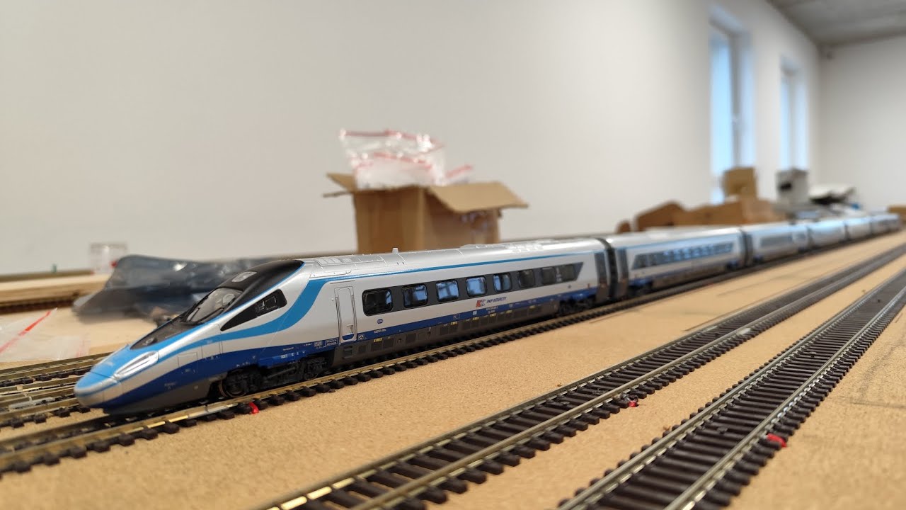 ED 250 Pendolino od AWL i Lima już odpakowałem 