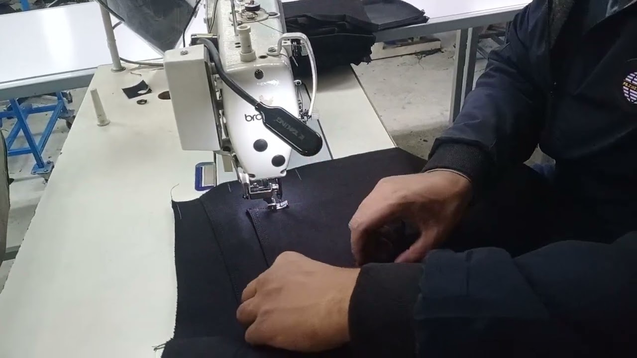 Attach back pkt 1st seam @PTI-5 