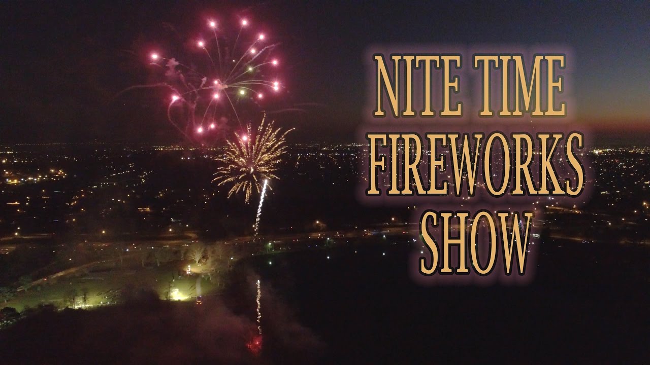 Fireworks Over Belmont Lake State Park at Night YouTube