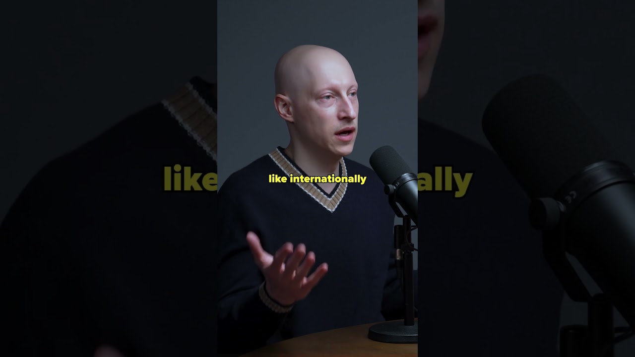 Top plastic surgeon: people are getting FACELIFTS at 20