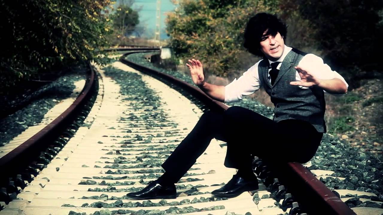 Manuel Lombo - Hablan de ti hablan de mi (Videoclip Oficial)