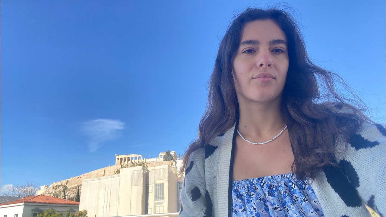 Greek ASMR - CCH (Chaotic Caudalie Haul), Crowd Mumbling