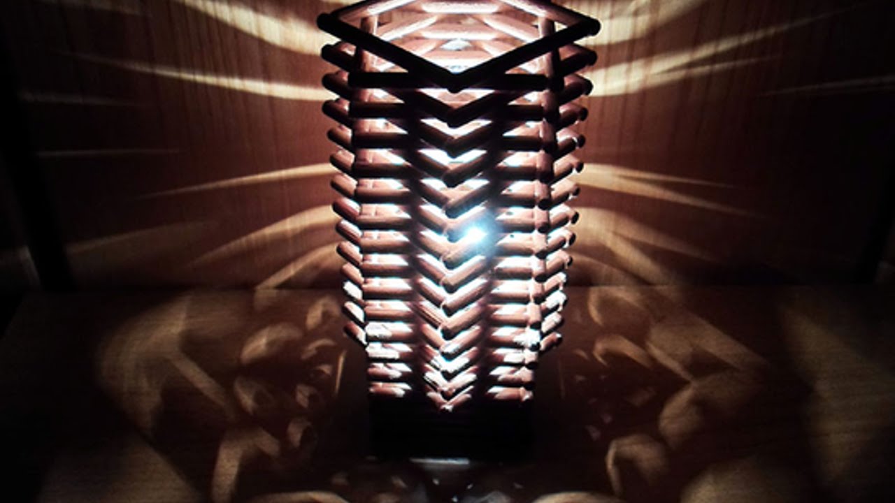 Crea una lampada geometrica con delle spinette di legno fai da ...
