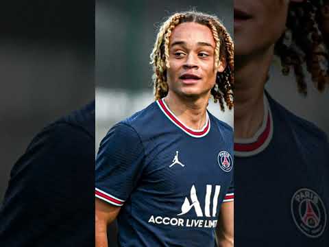 Xavi Simons to