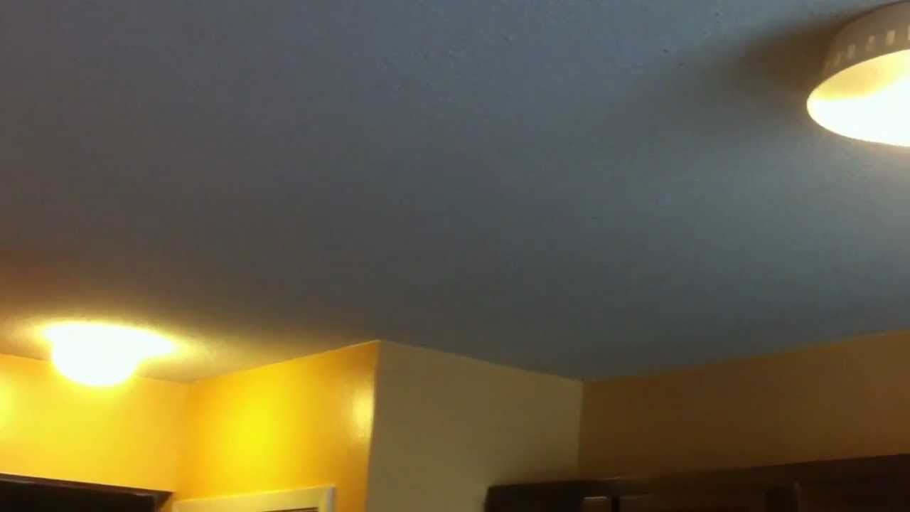 Kitchen Lights Flicker.MOV YouTube