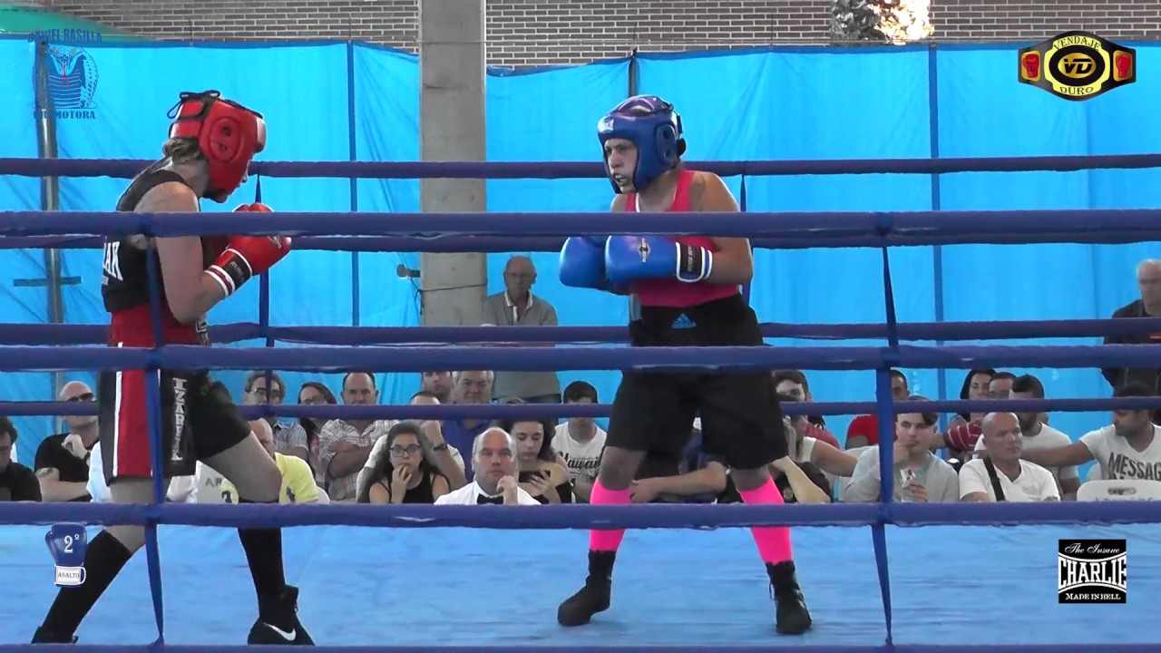 Diana de Miguel vs Naiara Olmedo Argoños 2017 boxwood wreath
