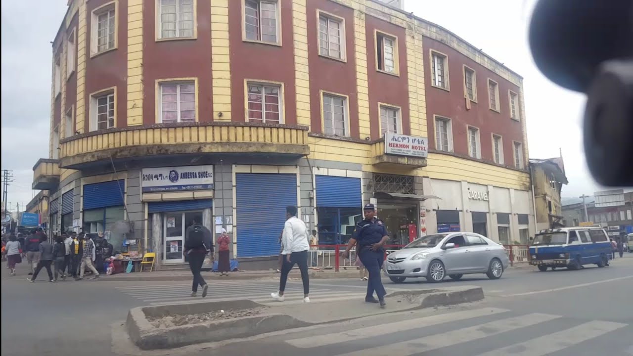 oldies part of Addis AbabaPiassa, Arat kilo, kazanchis (in english