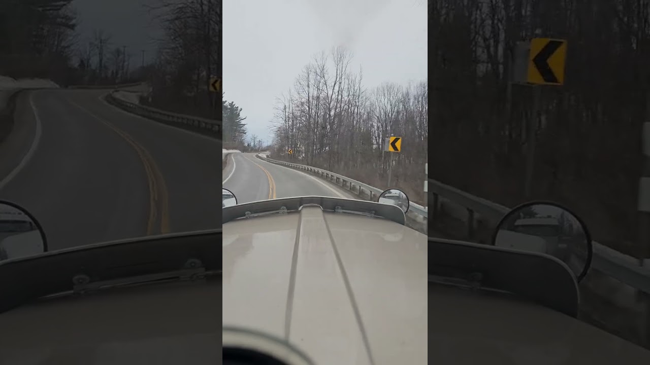 3406 e pulling the hills with a load of crane mats Upstate /ny