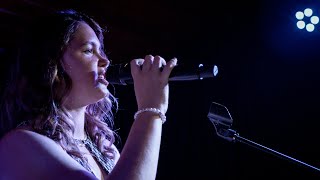 Marlies Petra - Super Trouper (von ABBA in der Version der A*Teens)