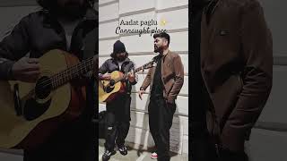 Aadat on the streets | Kunal  Anushesh | Cannaught place #aadat #streetsinging #cannaughtplace #atif