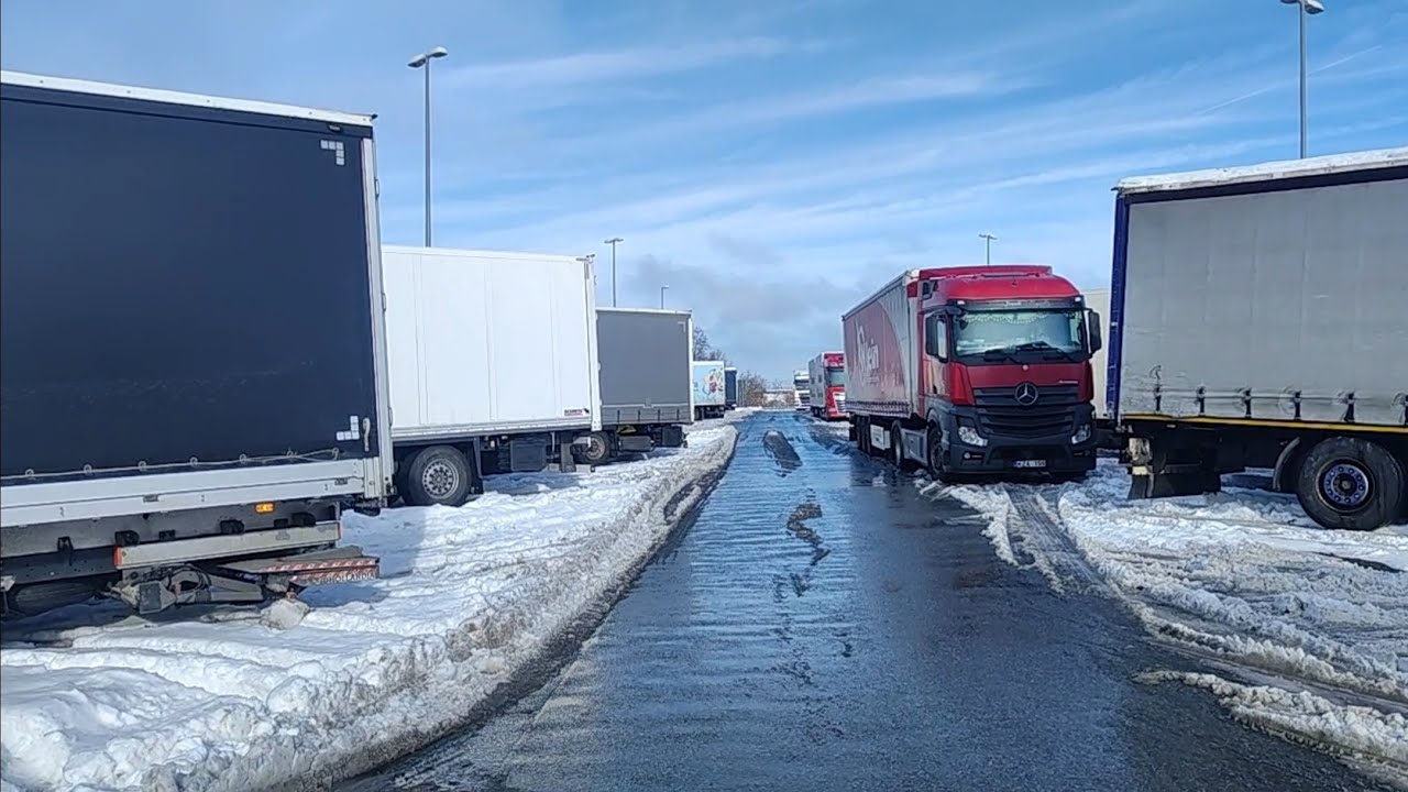 Зимой выпал снег! Чудеса)) Снежный денёк в Германии.