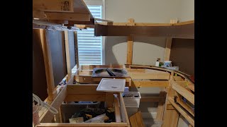 Layout Update 49: The Turntable is In...Sort Of